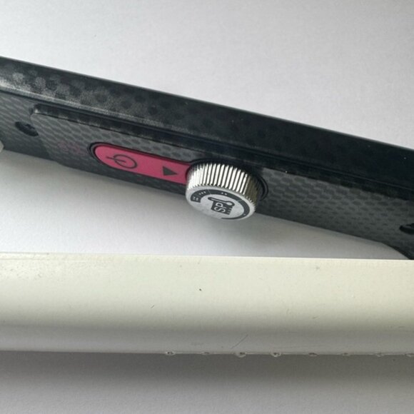 T3 SinglePass Ceramic 1” Professional Straightening Styling Iron Ceramic 73500 - Picture 5 of 12